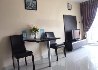 Renovated Park Lane Jomtien Condo for Sale