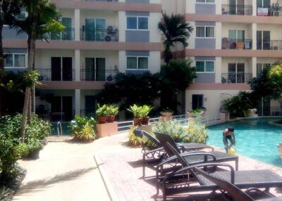 Renovated Park Lane Jomtien Condo for Sale