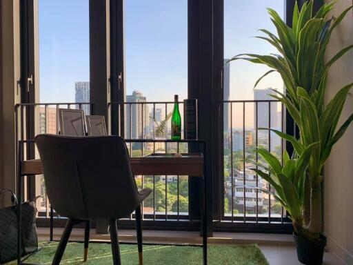 BEATNIQ Sukhumvit 32 – 1 bed