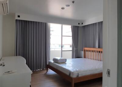 Asoke Place – 2 bed