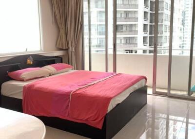 Asoke Place – 2 bed