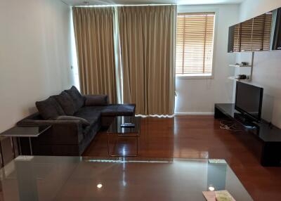 Wind Sukhumvit 23 – 2 bed