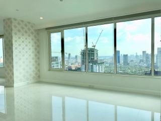 Q Langsuan – 4 bed