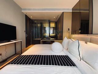 BEATNIQ Sukhumvit 32 – 1 bed