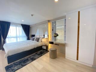 KnightsBridge Prime Sathorn – 2 bed duplex