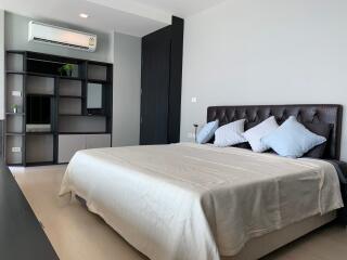 Rhythm Sukhumvit 44/1 – 1 bed duplex