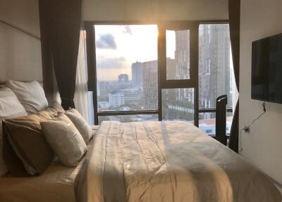 Rhythm Sukhumvit 36-38 – 2 bed