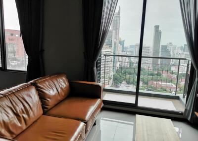 Villa Asoke – 1 bed duplex