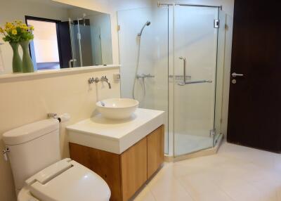 The Address Sukhumvit 42 – 2 bed