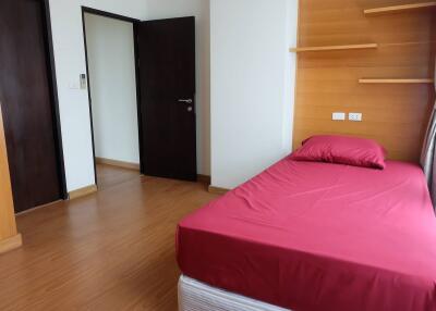 The Address Sukhumvit 42 – 2 bed