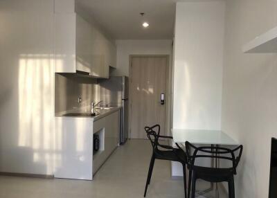 Rhythm Sukhumvit 42 – 1 bed