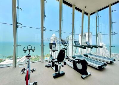 Classy condo for sale in “The Riviera Wongamat”, Wongamat C5034