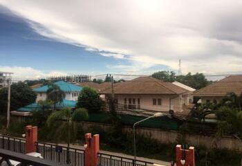 Large Seven Seas Condo for Sale in Jomtien