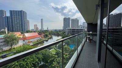 Large Penthouse Quiet Greenery