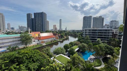 Large Penthouse Quiet Greenery