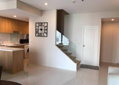 Villa Asoke – 1 bed duplex