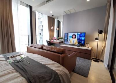 Noble Ploenchit – 1 bed