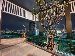 Rhythm Sathorn – 1 bed