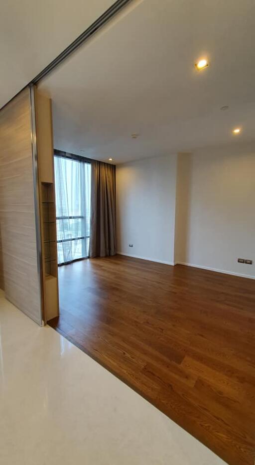 The Bangkok Sathorn – 1 bed