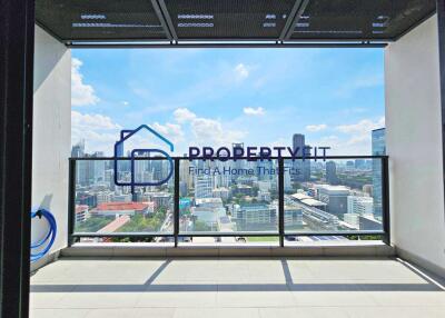 The Lofts Asoke – 2 bed