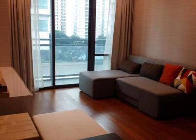 Bright Sukhumvit 24 – 1 bed