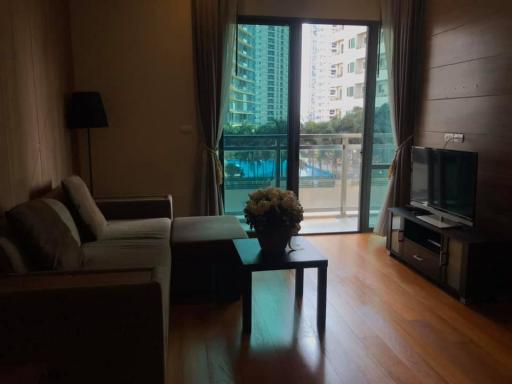 Bright Sukhumvit 24 – 1 bed