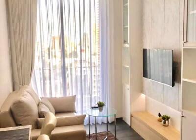 Edge Sukhumvit 23 – 1 bed