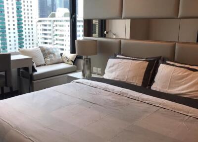 Edge Sukhumvit 23 – 1 bed