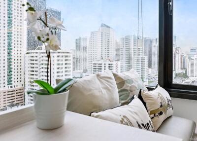 Edge Sukhumvit 23 – 1 bed