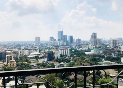 The Crest Sukhumvit 34 – 1 bed