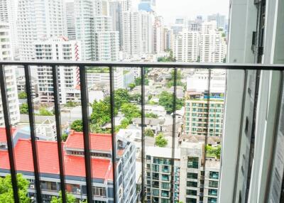 Edge Sukhumvit 23 – 1 bed