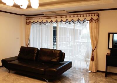 Condo for Sale Siam Oriental Twins Pratumnak