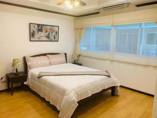 1 Bed Condo for Sale in Siam Oriental Twins