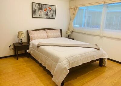 1 Bed Condo for Sale in Siam Oriental Twins