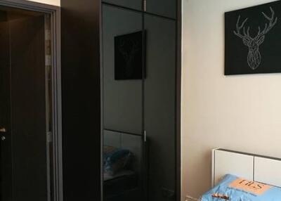 Edge Sukhumvit 23 – 1 bed