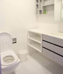 For RENT : HQ by Sansiri / 1 Bedroom / 1 Bathrooms / 43 sqm / 38000 THB [R12030]