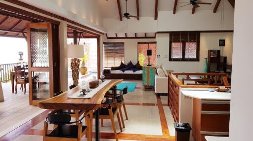 Luxury Villa in the Center of Patong
