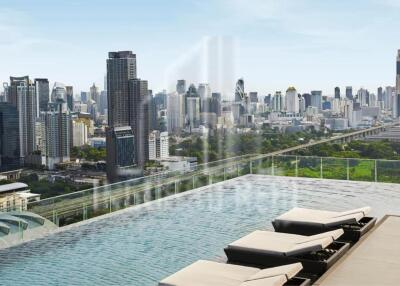 For Rent 1 Bed Condo Life Asoke Hype close to MRT Phra Ram 9