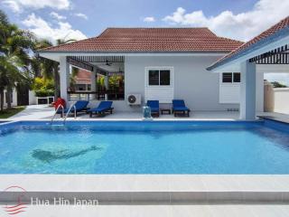 3 Bedroom Pool Villa for Sale in Hua Hin, near Black Mountain (Fully furnished)