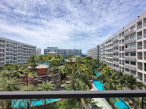 Studio Condo in Laguna Beach Resort 3 The Maldives Jomtien C011044