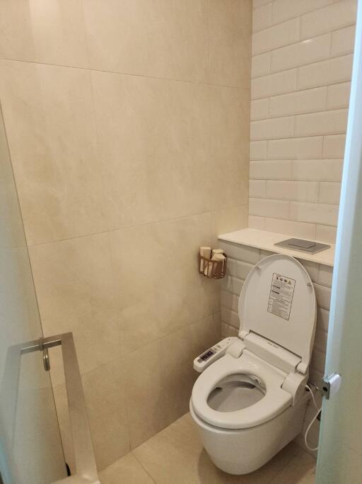 For RENT : Siamese Exclusive Sukhumvit 42 / 2 Bedroom / 1 Bathrooms / 52 sqm / 36000 THB [R12035]