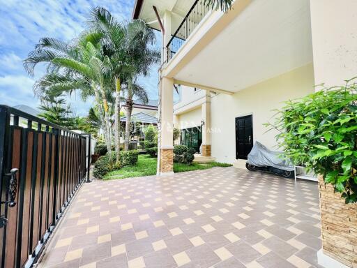 House For sale 4 bedroom 250 m² with land 504 m² in Baan Dusit, Pattaya