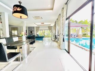 House For sale 4 bedroom 250 m² with land 504 m² in Baan Dusit, Pattaya