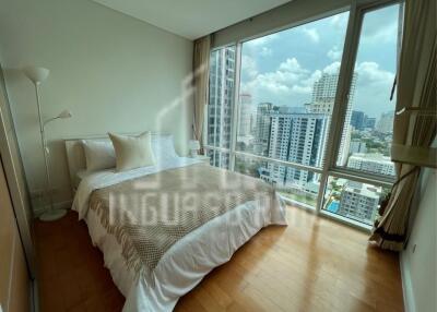 For Rent 2 Bed Pet Friendly Condo Fullerton Sukhumvit close to BTS Ekamai / Thonglor