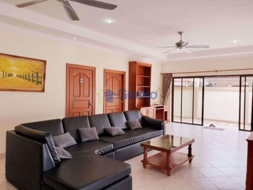 House in Adare Gardens 2 Jomtien H009427