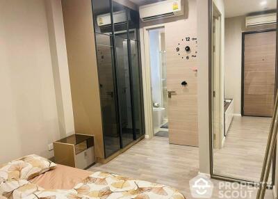 1-BR Condo at The Room Sathorn near BTS Saint Louis