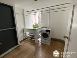 4-BR Apt. near MRT Sukhumvit