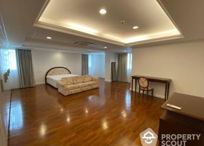 4-BR Apt. near MRT Sukhumvit