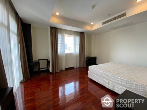 2-BR Apt. near MRT Sukhumvit