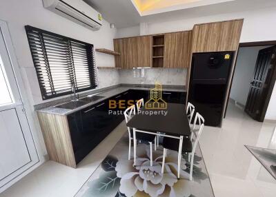 3 Bedrooms Villa / Single House in Baan Dusit Garden Huay Yai H011182